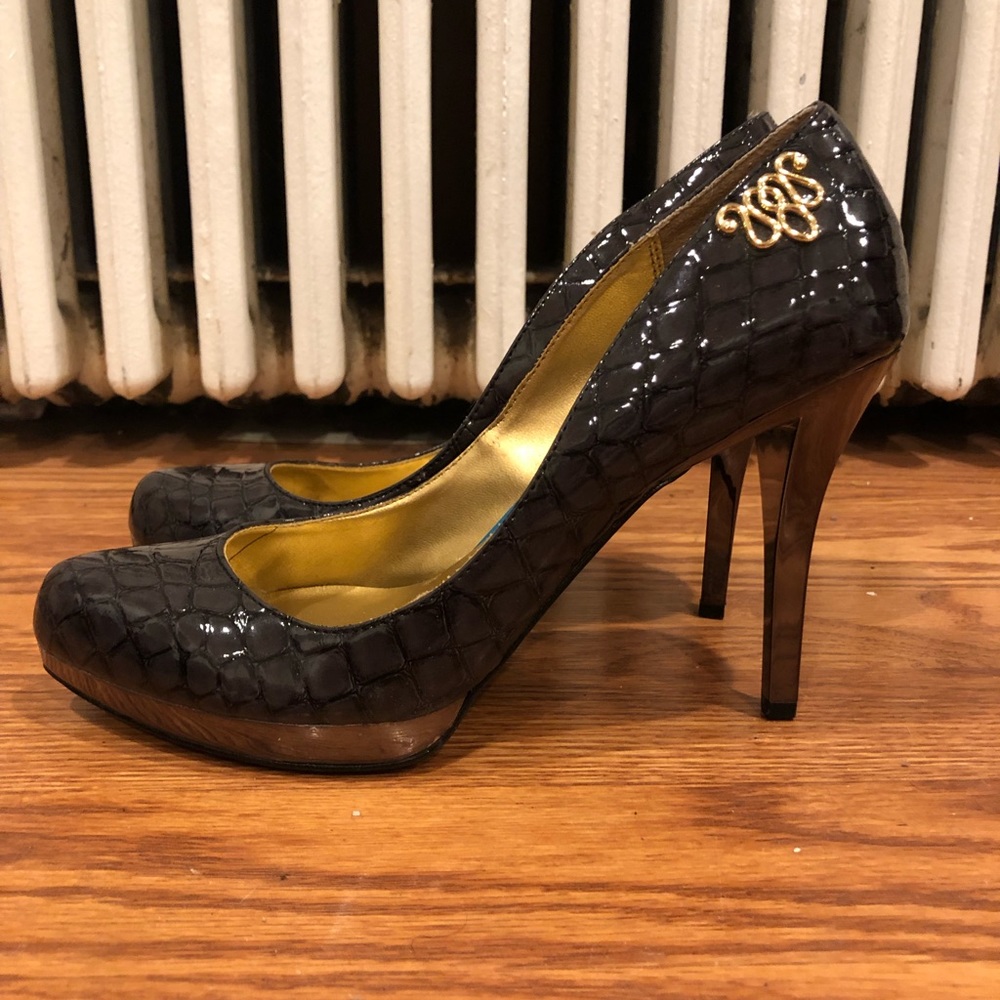 Christian Siriano paten leather high heel